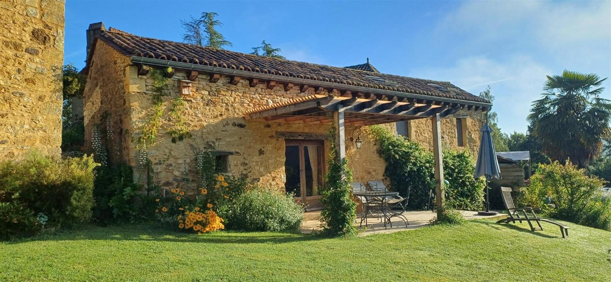 Domaine De Cournet Haut, A 17Th Century Property Set On A Calm, Idyllic Domain With Pool, Tennis, Bikes And More Les Vauries Exterior photo
