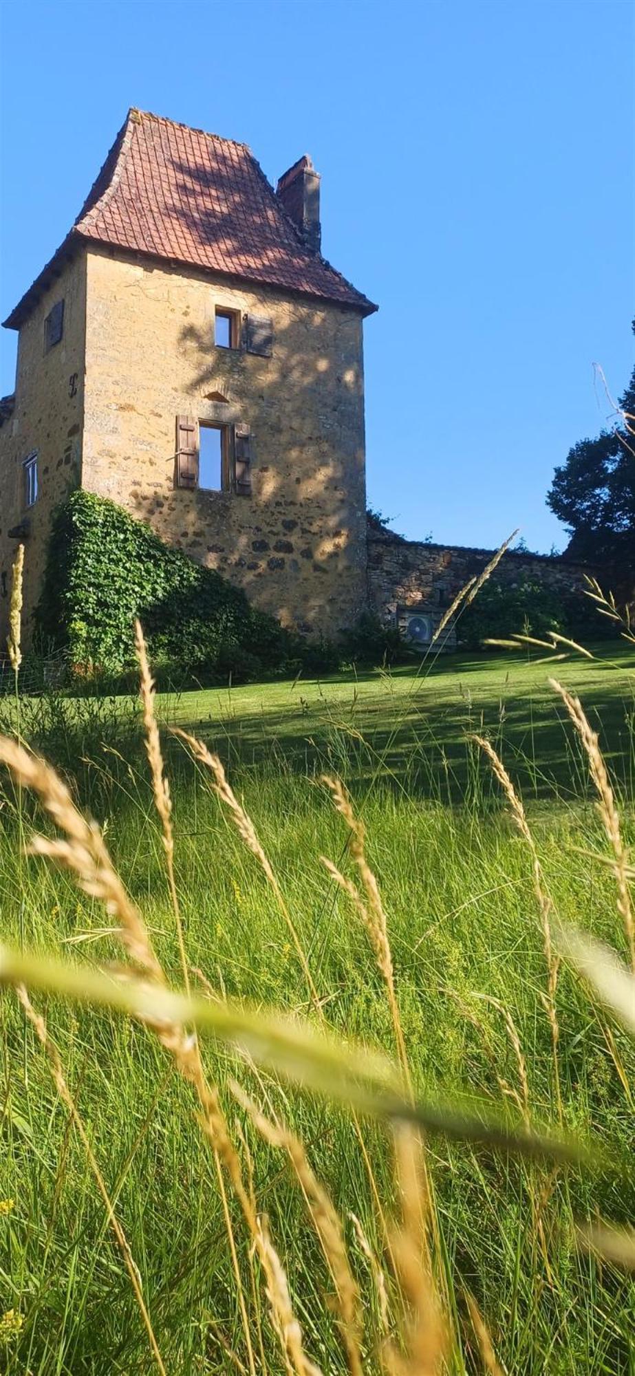 Domaine De Cournet Haut, A 17Th Century Property Set On A Calm, Idyllic Domain With Pool, Tennis, Bikes And More Les Vauries Exterior photo